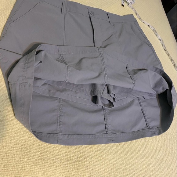 Patagonia Gray Skort Hiking Skirt Women’s Size 8 - Picture 3 of 8